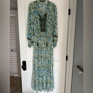 Zara flowly dress